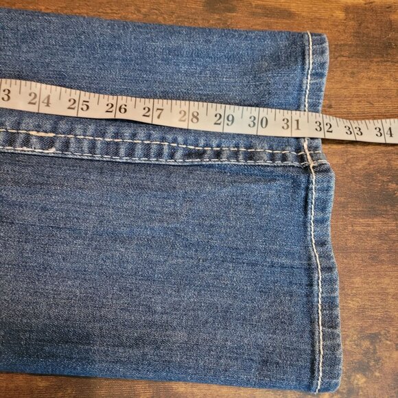 Maurices Jeans Curvy Flare 16 R Mid Rise Medium Light Wash Ripped Stretch Denim - Picture 9 of 11